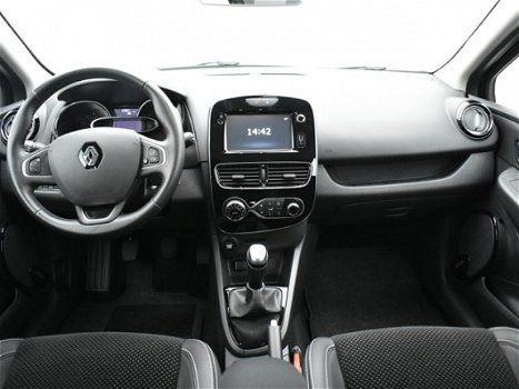 Renault Clio - dCi 90 Intens / Navigatie / Climate Control / Parkeersensoren achter - 1