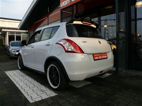 Suzuki Swift - 1.2 Exclusive EASSS Sport Pakket Airco Stoelverwarming 17