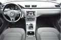 Volkswagen Passat Variant - 1.6 TDI Comfortline BlueMotion 1e eigenaar navigatie pdc trekhaak - 1 - Thumbnail