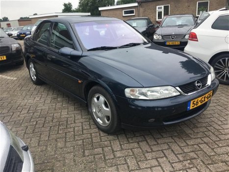 Opel Vectra - 1.6-16V Business Edition Bj 2001 inruil mogelijk - 1