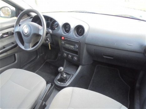 Seat Ibiza - 1.4-16V Stella * Nw-Type * 5Drs * SALE - 1