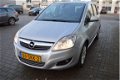 Opel Zafira - 1.8 Cosmo / Stoelverwarming / Trekhaak / Navi / 7Persoons - 1 - Thumbnail