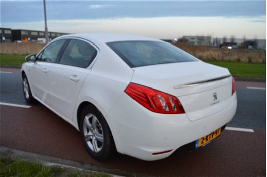 Peugeot 508 - 2.0 HDi Blue Lease Executive Hybrid4 Cruise, Navi, 4WD - 1