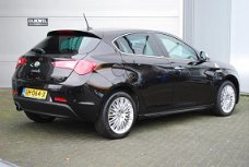 Alfa Romeo Giulietta - 1.4 Turbo MultiAir 170pk TCT Exclusive