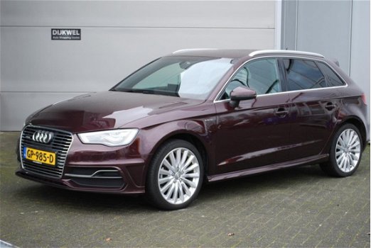 Audi A3 Sportback - 1.4 TFSI 204pk E-tron S-tronic S-line Ambition - 1