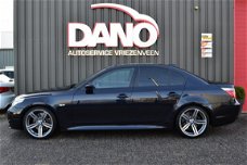 BMW 5-serie - 535D M5-Pakket AUT High Executive 2006 Zwart Xenon/Leer/Navi