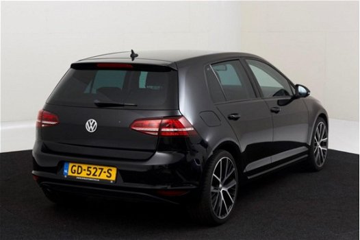 Volkswagen Golf - 1.2 TSI 105pk HIGHLINE Leer|Grote navi|orig. nl|GTI 19inchl|Recent onderhoud gehad - 1