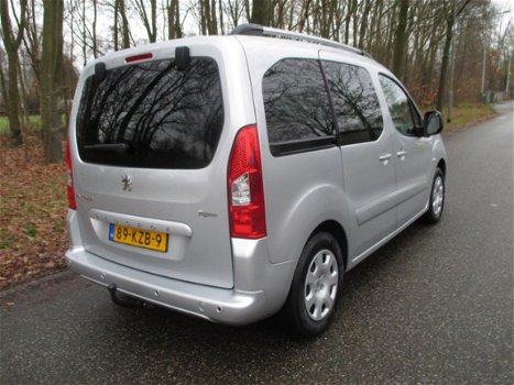 Peugeot Partner Tepee - 1.6 VTi XT Executive climat control, trekhaak, - 1