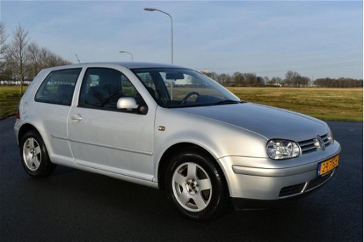 Volkswagen Golf - 1.6 Comfortline Airco Trekhaak APK - 1