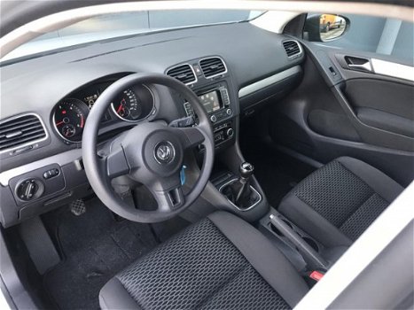 Volkswagen Golf - 1.6 TDI Trendline BlueMotion , Zeer nette staat, Bluetooth, Navigatie - 1