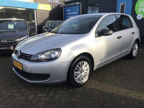 Volkswagen Golf - 1.6 TDI Trendline BlueMotion , Zeer nette staat, Bluetooth, Navigatie - 1