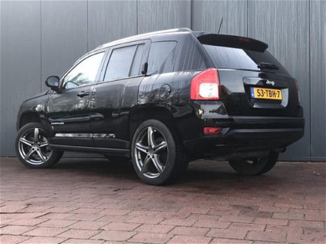 Jeep Compass - 2.0 Sport , Leder bekleding, BOVAG garantie, Lichtmetalen velgen, Airco, Elektrische - 1