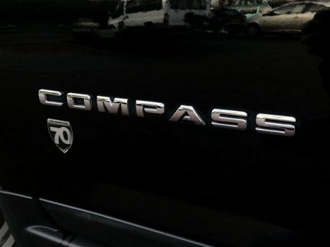 Jeep Compass - 2.0 Sport , Leder bekleding, BOVAG garantie, Lichtmetalen velgen, Airco, Elektrische - 1