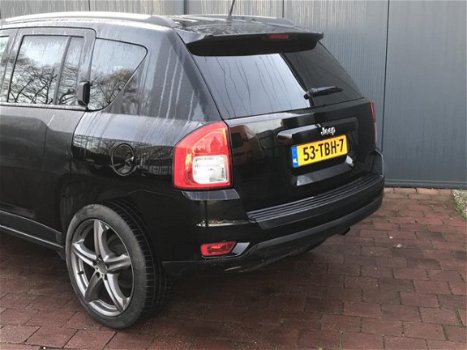 Jeep Compass - 2.0 Sport , Leder bekleding, BOVAG garantie, Lichtmetalen velgen, Airco, Elektrische - 1