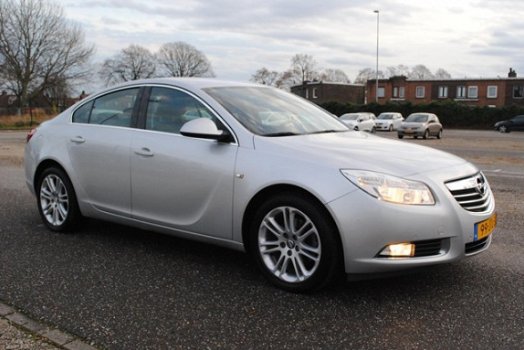 Opel Insignia - 1.6 T Business NIEUWE DISTRIBUTIE, APK, NAP - 1