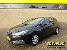 Opel Astra - 1.0 Turbo 105pk Business+ Navi / PDC v/a, AGR Stoelen