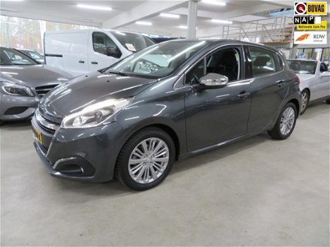 Peugeot 208 - 1.2 PureTech Blue Lease Executive Navi ECC LMv - 1