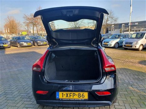 Volvo V40 - 1.6 D2 Base Business - 1