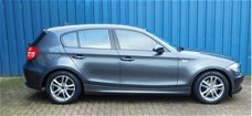 BMW 1-serie - 118i " Xenon | PDC | Clima "
