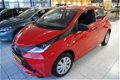 Toyota Aygo - 1.0 VVT-i x 10 STUKS OP VOORRAAD 2016-2017 vanaf 6.495 EURO AIRCO I CRUISE CONTROL AIR - 1 - Thumbnail