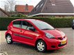 Toyota Aygo - 1.0-12V Access 1e Eig. 5Drs Parrot NL-Auto NAP Dealer Onderhouden - 1 - Thumbnail