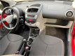 Toyota Aygo - 1.0-12V Access 1e Eig. 5Drs Parrot NL-Auto NAP Dealer Onderhouden - 1 - Thumbnail