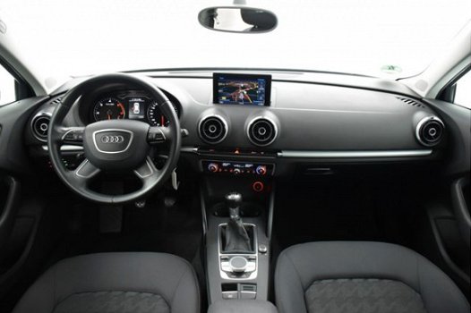 Audi A3 Sportback - 1.6 TDI ultra Edition - 1