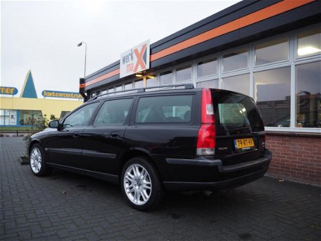 Volvo V70 - 2.3 T-5 Geartr. C.L 7 Zitplaatsen - 1