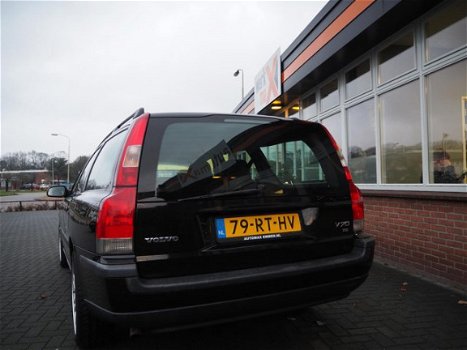 Volvo V70 - 2.3 T-5 Geartr. C.L 7 Zitplaatsen - 1