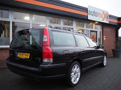 Volvo V70 - 2.3 T-5 Geartr. C.L 7 Zitplaatsen - 1