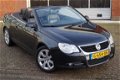 Volkswagen Eos - 2.0-16v FSI * PANO * LEER * CRUISE * DEALER ONDERHOUDEN - 1 - Thumbnail