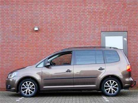 Volkswagen Touran - 1.2 TSI | Trekhaak | Sportvelgen | - 1