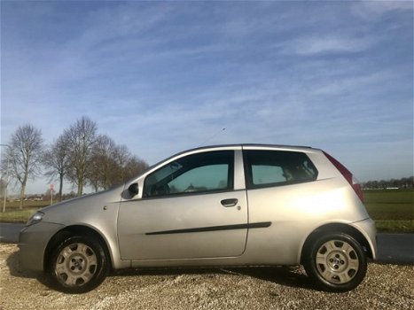 Fiat Punto - 1.2 Dynamic, BJ 2003, Nieuw Model, NAP, APK - 1