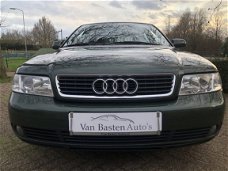 Audi A4 - 1.6 Advance | 113 dkm | 2e eig | PDC | Youngtimer |