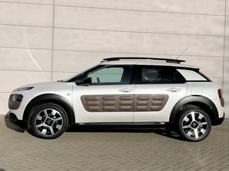 Citroën C4 Cactus - 1.2 110Pk Shine / 1e eig/ Dealeronderh/ Navi/ Camera - 1