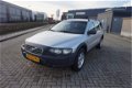 Volvo XC70 - 2.5 T Geartronic Comfort Line , AUTOMAAT, AIRCO, CRUISE CONTROLE, PARROT, HALF LEDER, Z - 1 - Thumbnail