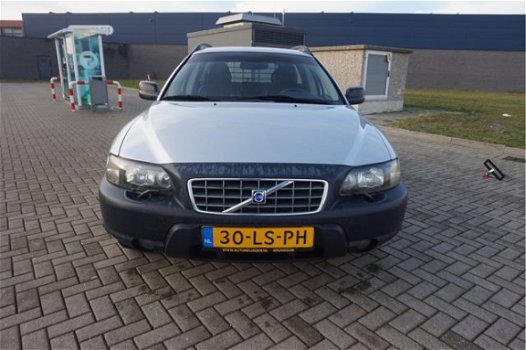 Volvo XC70 - 2.5 T Geartronic Comfort Line , AUTOMAAT, AIRCO, CRUISE CONTROLE, PARROT, HALF LEDER, Z - 1