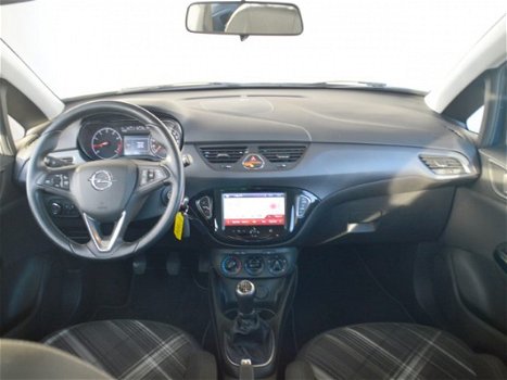 Opel Corsa - 1.0 Turbo Edition 90 pk Parkeersensoren voor + achter / Dealer onderhouden / DAB+ radio - 1