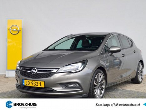 Opel Astra - 1.4 Innovation 150 pk Navigatie / Parkeersensoren / Camera / Trekhaak / Keyless / AGR C - 1