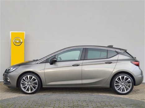 Opel Astra - 1.4 Innovation 150 pk Navigatie / Parkeersensoren / Camera / Trekhaak / Keyless / AGR C - 1