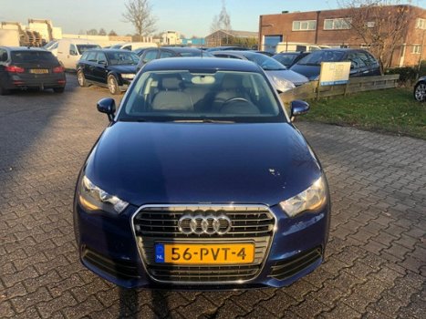 Audi A1 - 1.2 TFSI Attraction Pro Line |Airco|Cruise|Trekhaak|Dealer onderhouden| - 1