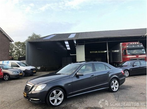 Mercedes-Benz E-klasse - 250 cdi 204pk aut. avantgarde - panoramadak - bi xenon - navi - leer - bomv - 1