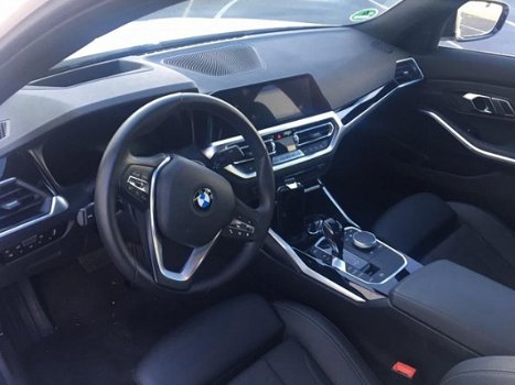 BMW 3-serie - 318d Executive Edition Aut Verwacht: eind Januari - 1