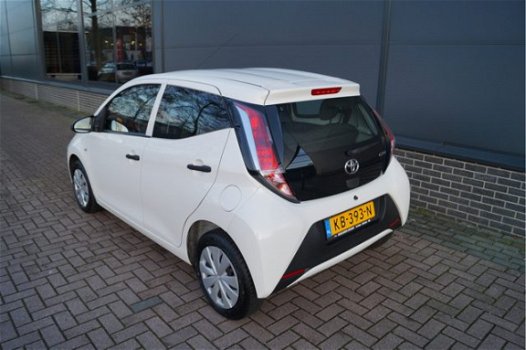 Toyota Aygo - 1.0 VVT-i x-now l Airco - 1