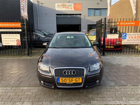 Audi A3 Sportback - 1.6 FSI Ambition Sport Airco NAP APK 1 Jaar - 1