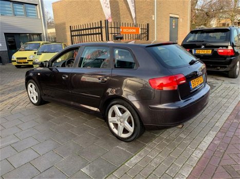 Audi A3 Sportback - 1.6 FSI Ambition Sport Airco NAP APK 1 Jaar - 1