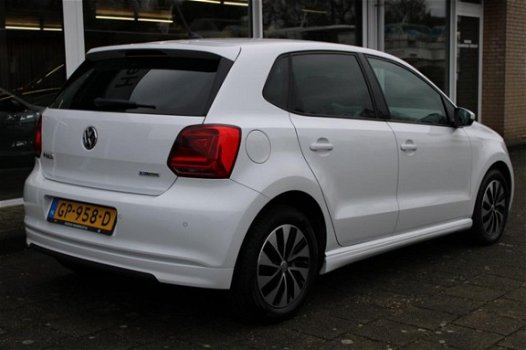 Volkswagen Polo - 1.4 TDI Comfortline Navi-airco-Cruise Control-Parkeersensoren v+a - 1