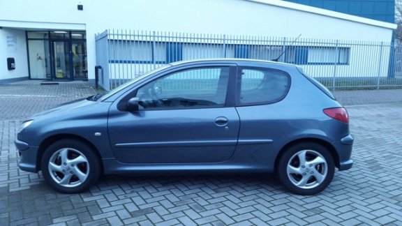 Peugeot 206 - 1.4-16V Air-line 3 LPG G3 - 1