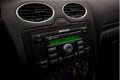 Ford Focus Wagon - 1.6-16V Champion Sport (CRUISE, NIEUWE APK, AIRCO, TREKHAAK, SPORTSTOELEN, ELEK. - 1 - Thumbnail