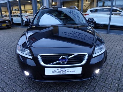 Volvo V50 - 1.6 D2 BUSINESS AIRCO-ECC NAVI LEER - 1